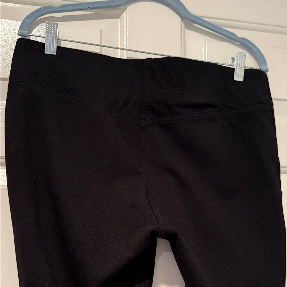 Ann Taylor LOFT Black Cropped Ponte Pants, Size LP - Picture 3 of 10